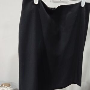 The Limited Classic Black Pencil Skirt